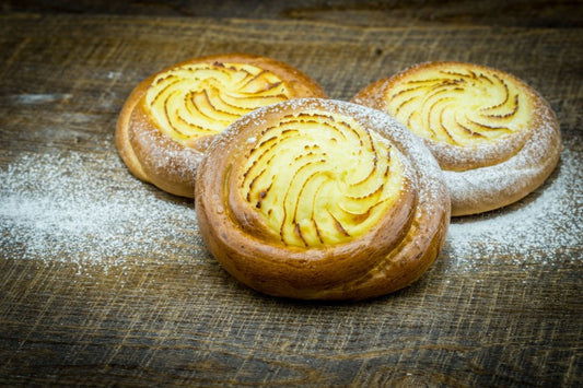 Pastry with Soft Cheese